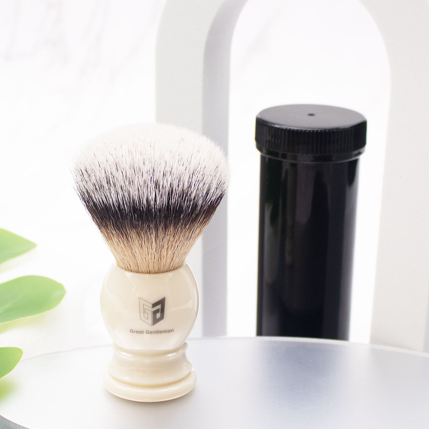 GG Shaving Brush|Nylon Hair|White Acrylic Handle