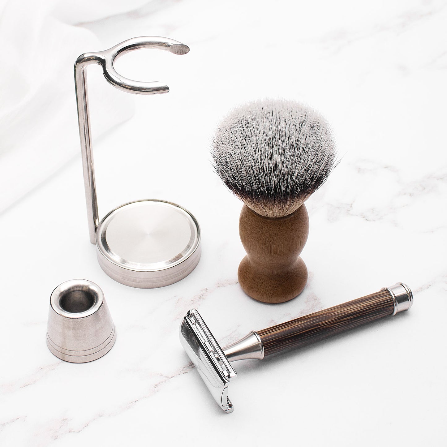 Wet Shave Men's Shaving Brush & Razor Holder Stand Economical Shaving Kit