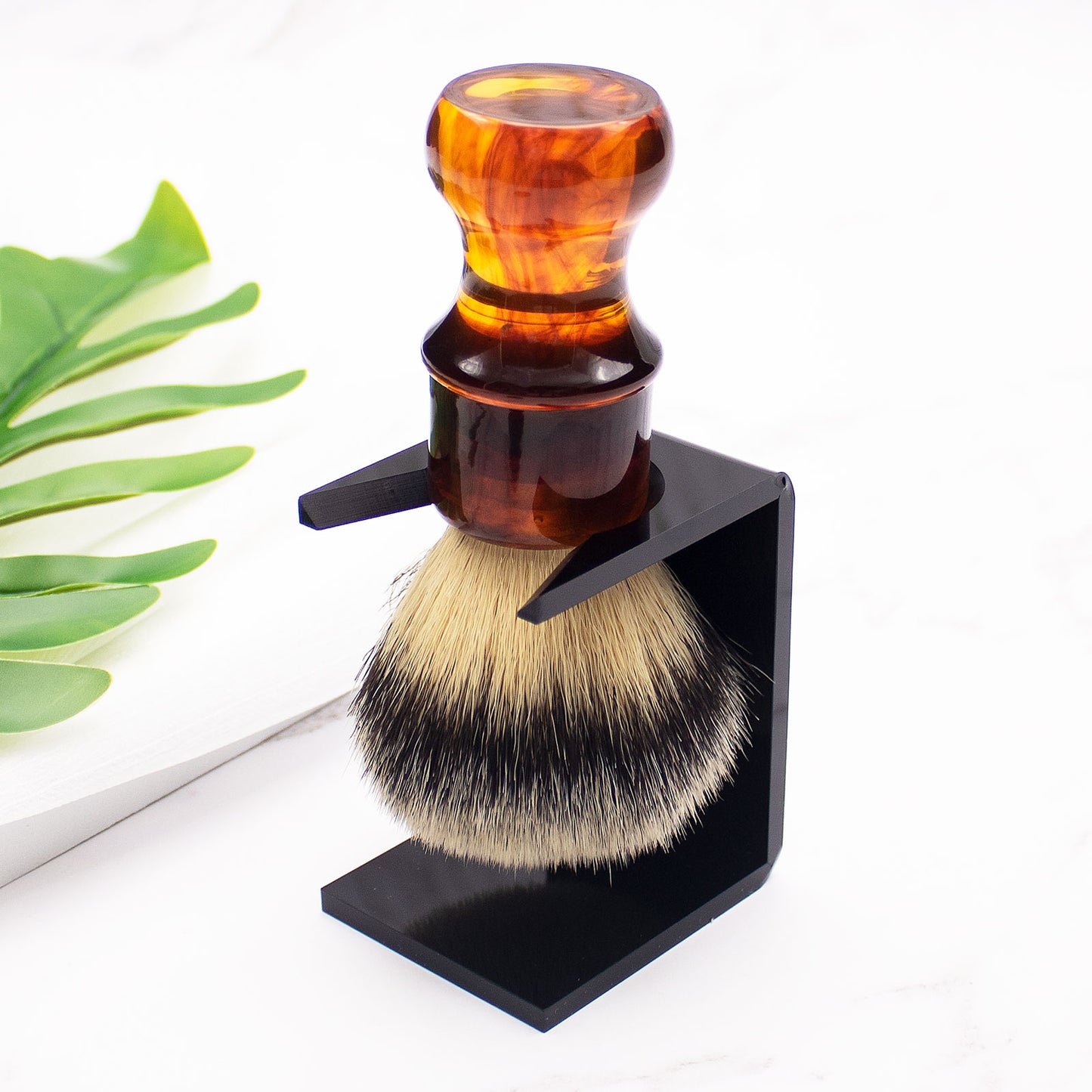 GG Shaving Brush|Nylon Hair|Resin Handle|Amber